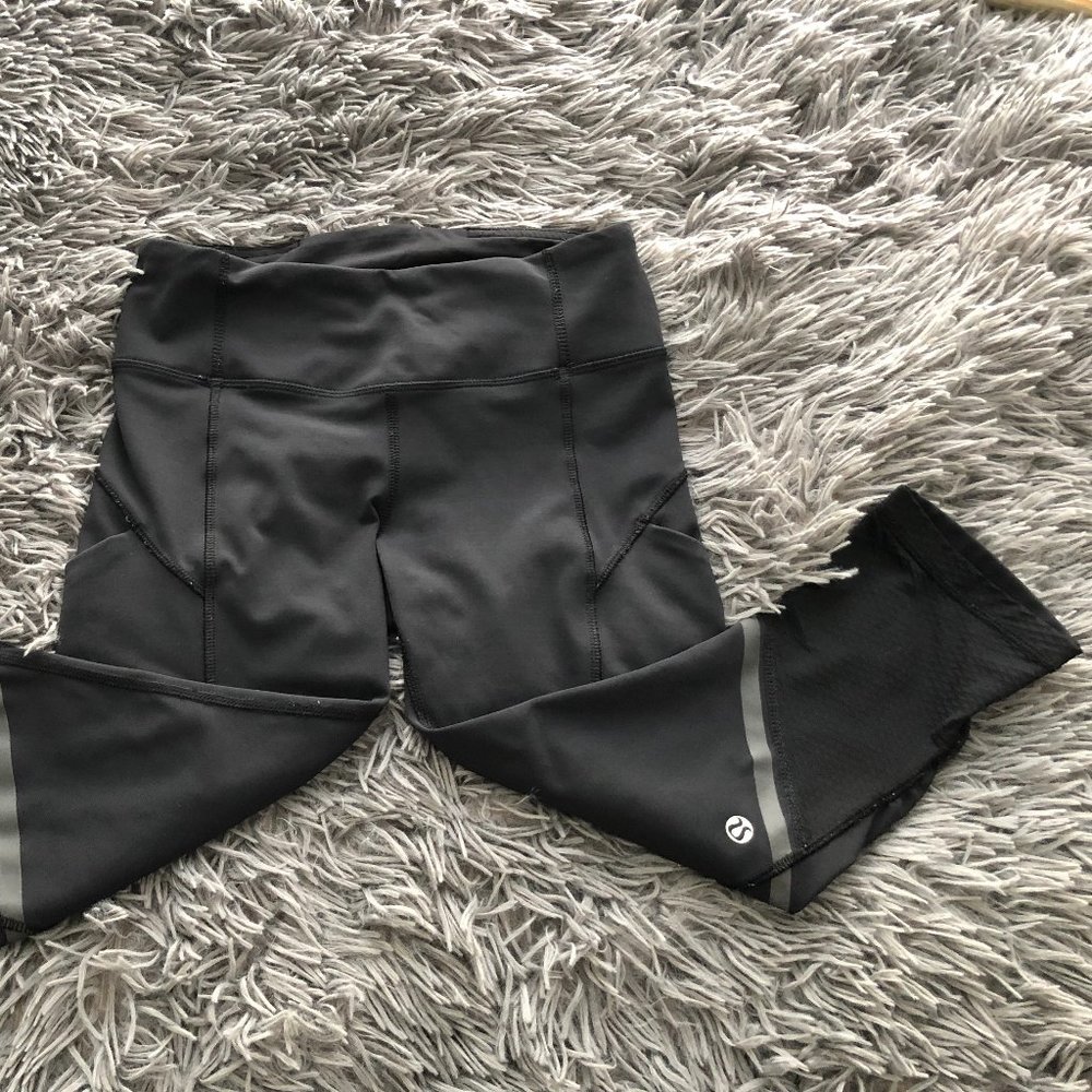 Ivivva (Lululemon) Girl's Black Athletic Leggings, Black, Size 8/M